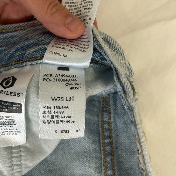 Levi's Baggy Dad Performance Cool Jeans 25x30 - Picture 7 of 9